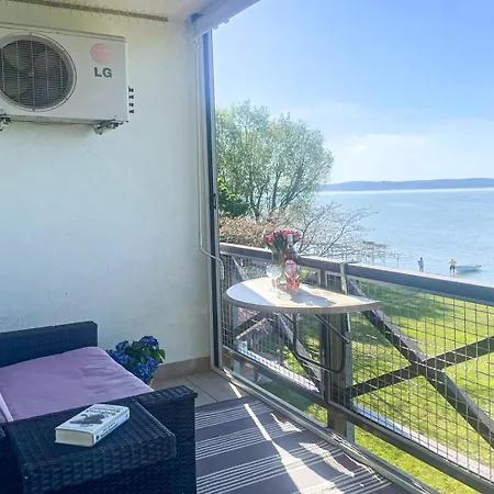 Lejlighed 992 - Balatonoszoedoen Koezvetlen Vizparti, Teljes Panoramas Balatonoszod