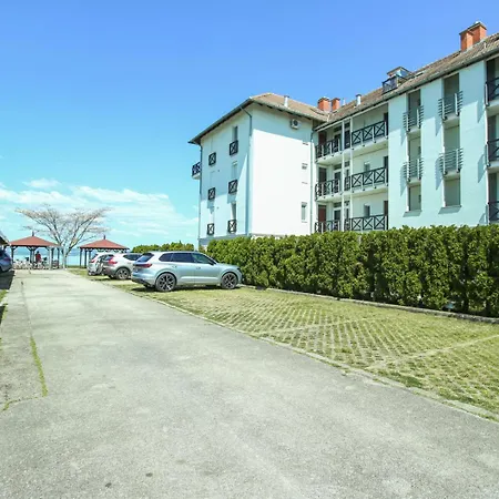 992 - Balatonoszoedoen Koezvetlen Vizparti, Teljes Panoramas Διαμέρισμα